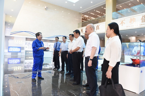 周會(huì )長(cháng)調研-1-壓縮.jpg